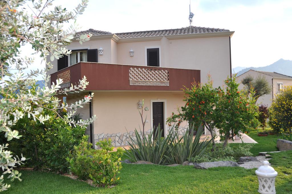 Alcantara Resort Di Charme Adults Only Gaggi Exterior photo